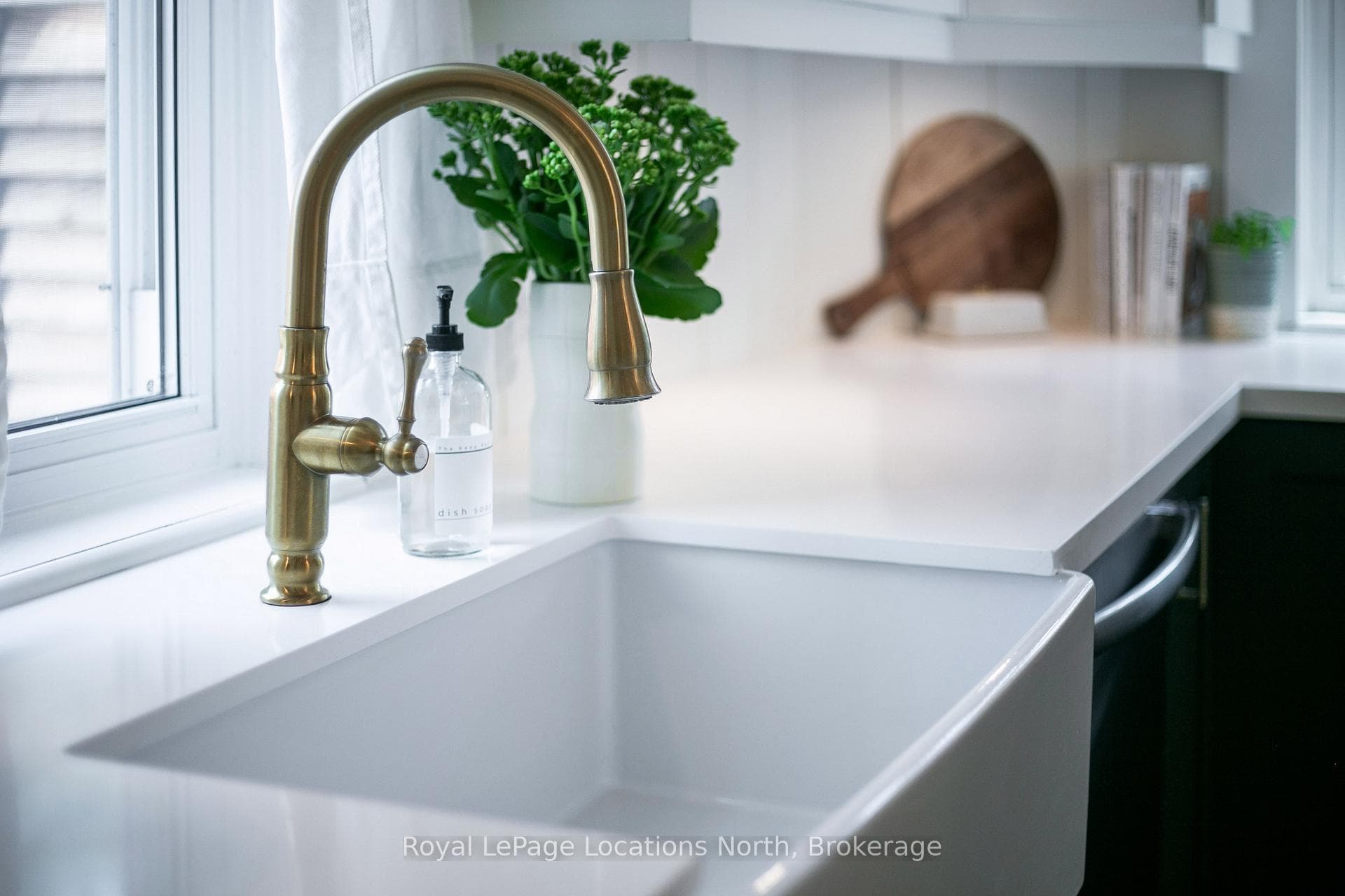 151 Nelson Street photo 10