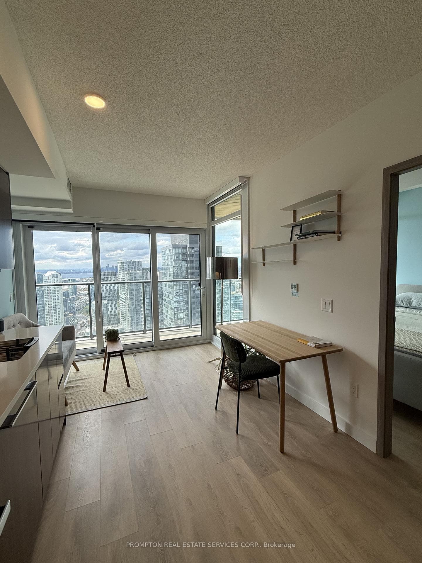 3 Concord Cityplace Way Unit 4715 photo 4
