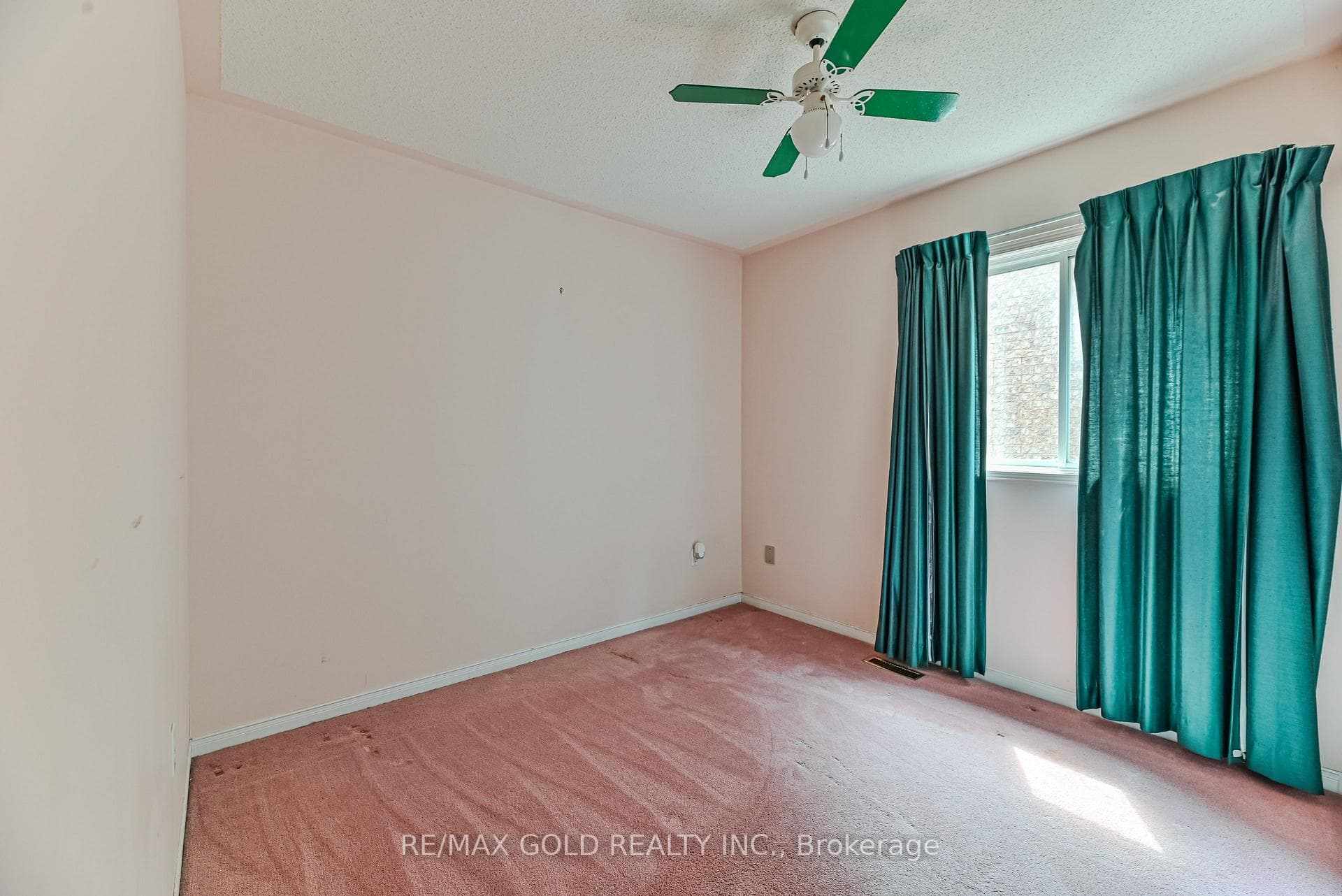 27 Bighorn Crescent photo 28