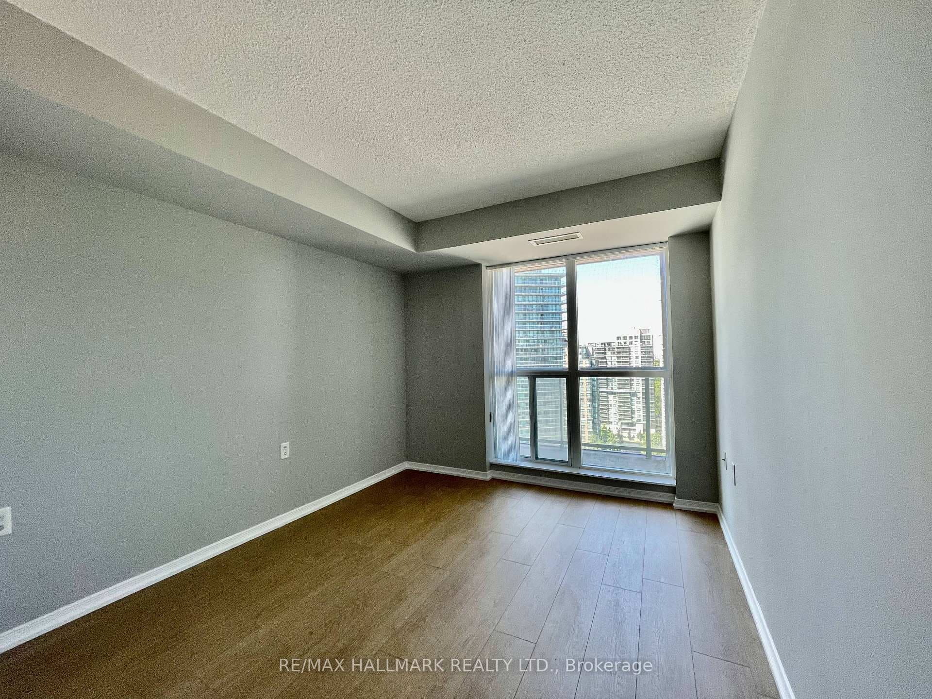 20 Olive Avenue Unit LPH12 photo 13