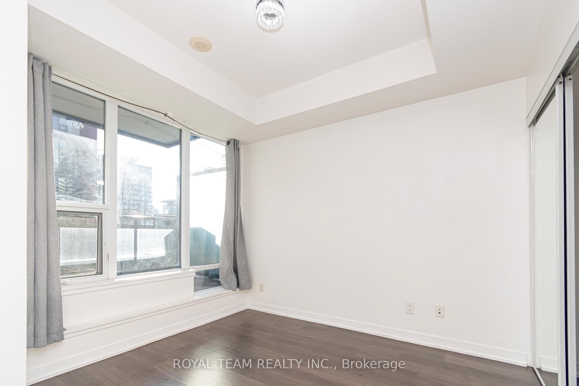 225 Sackville Street Unit 508 photo 10