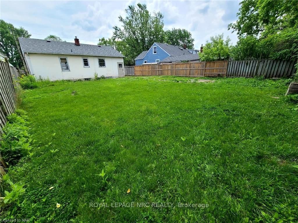 69 FAIRVIEW Road photo 7
