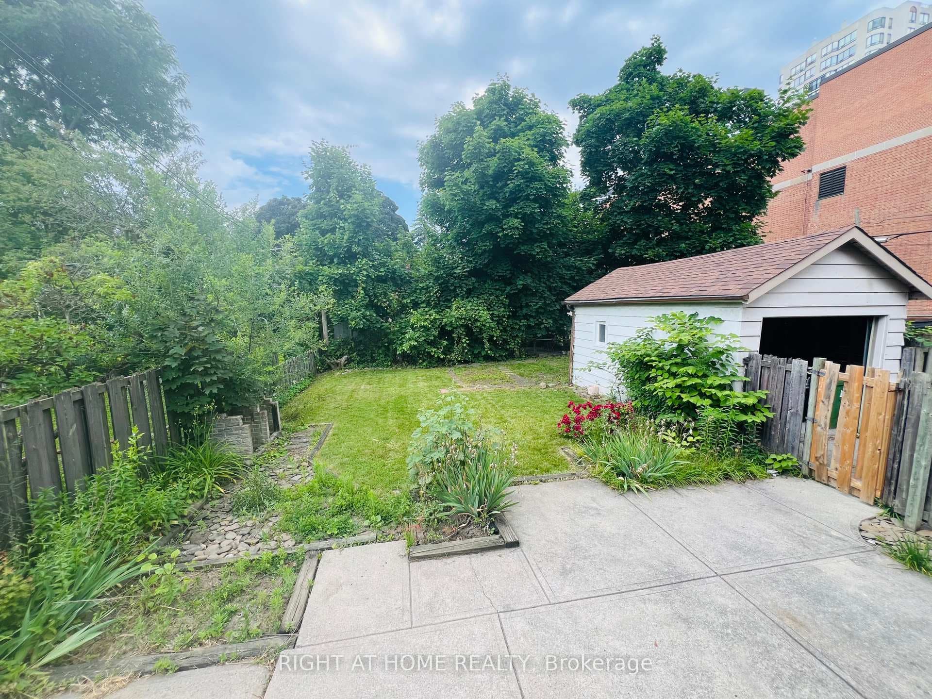12 Gardenvale Road photo 29