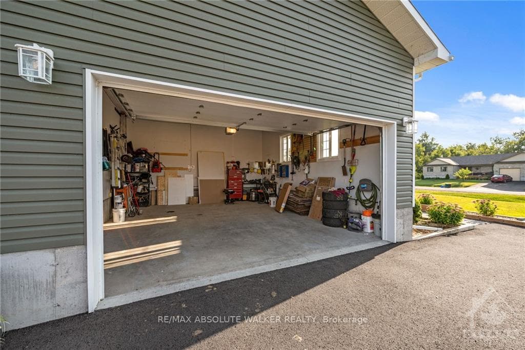 266 STARLIGHT Place photo 23