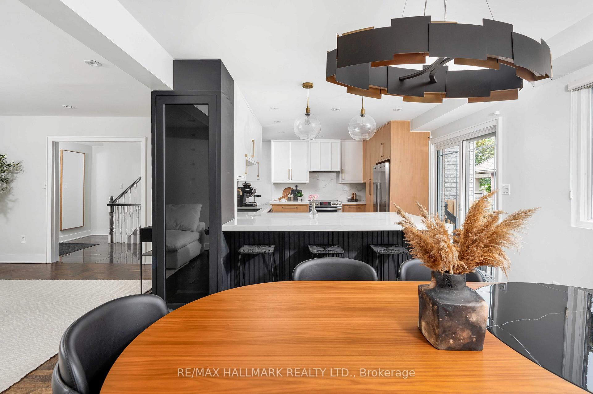 274 Gowan Avenue photo 11