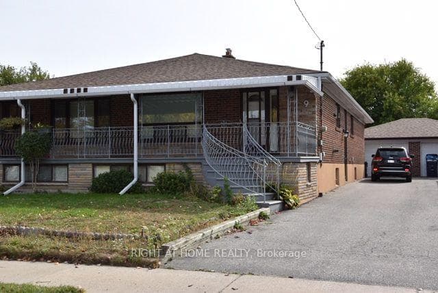 9 Elnathan Crescent Unit Bsmt photo 2