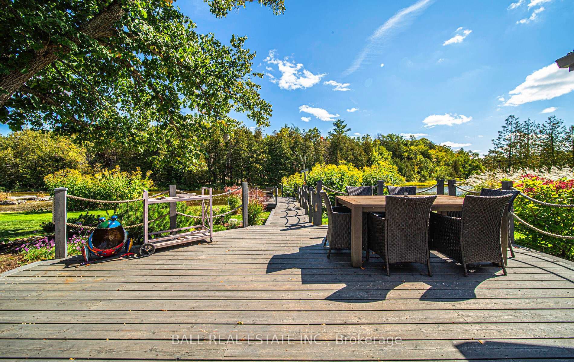 497 Sawmill Road photo 3