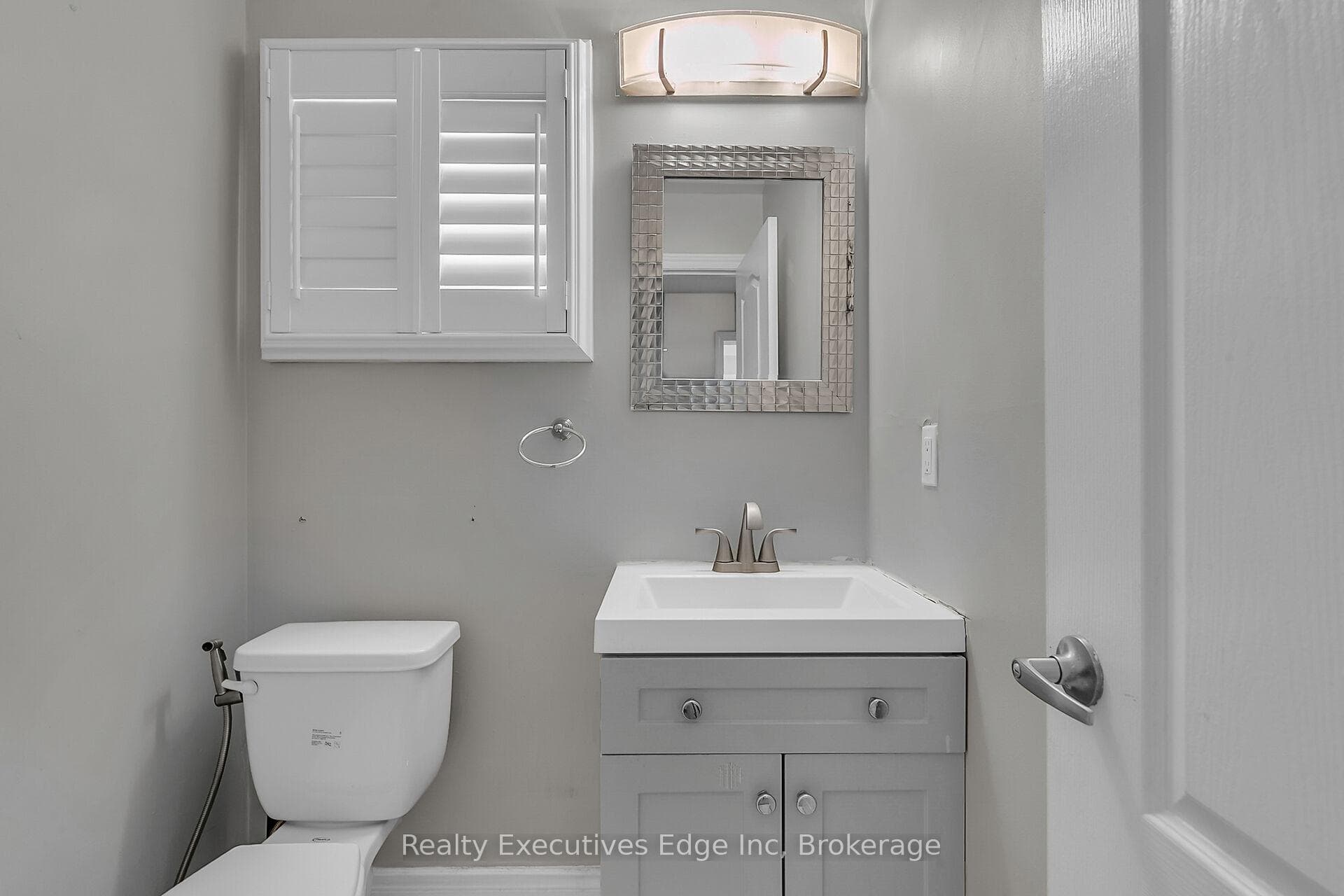 111 Ecclestone Drive photo 6