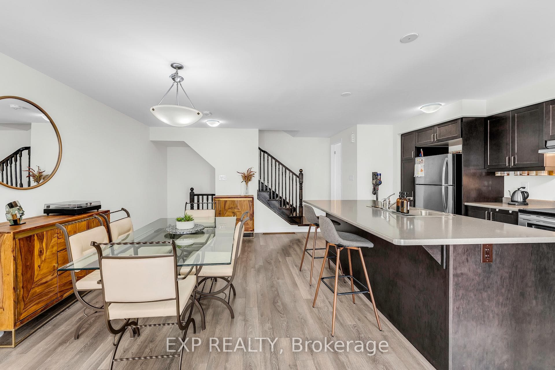 1222 Rose Way Unit 8 photo 12