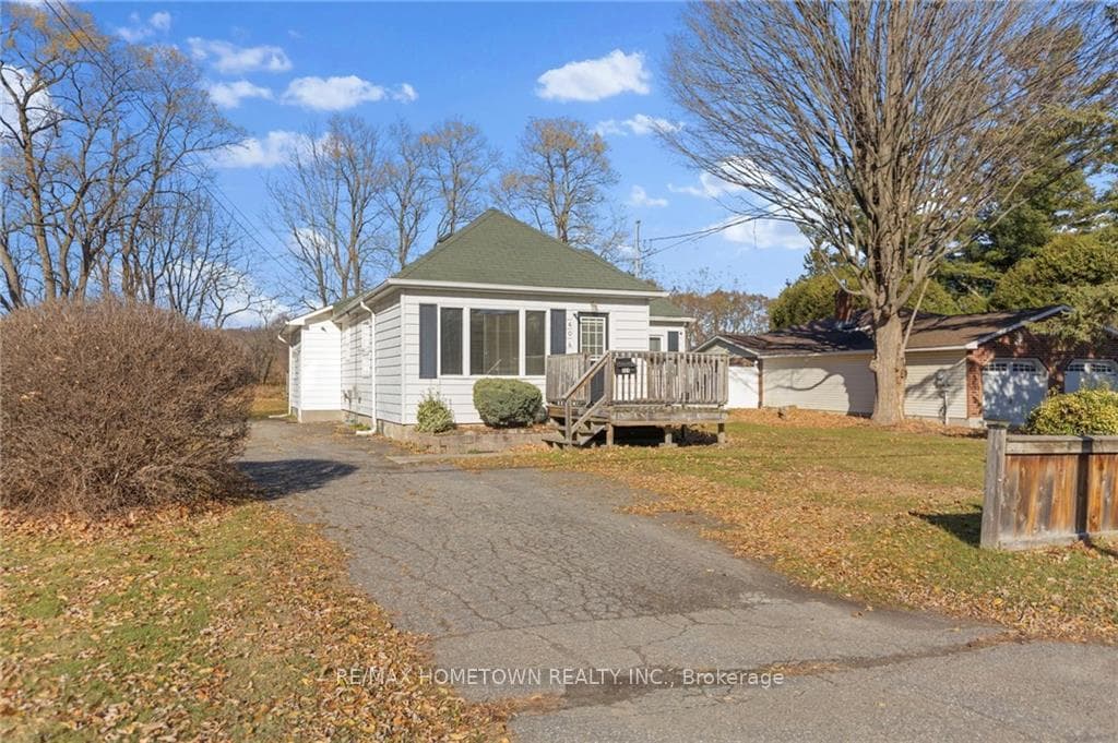 604 KING Street photo 1