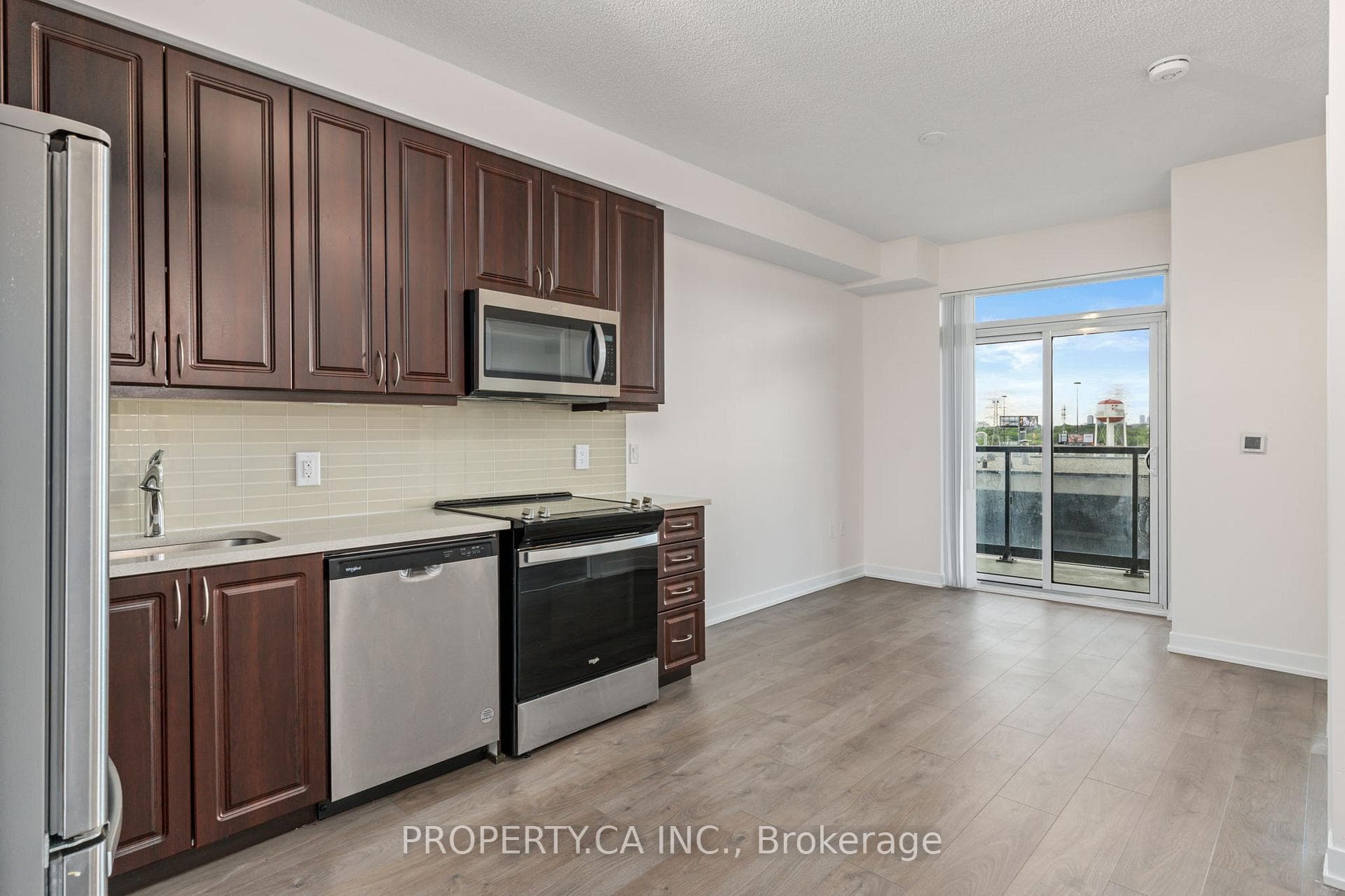 38 Annie Craig Drive Unit 1010 photo 1