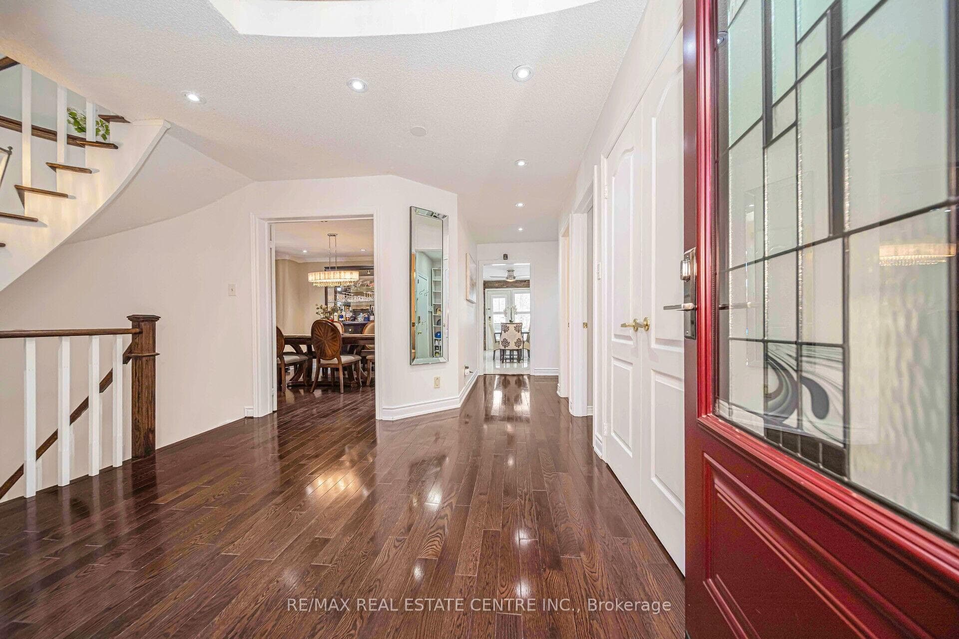 63 Leeward Drive photo 14