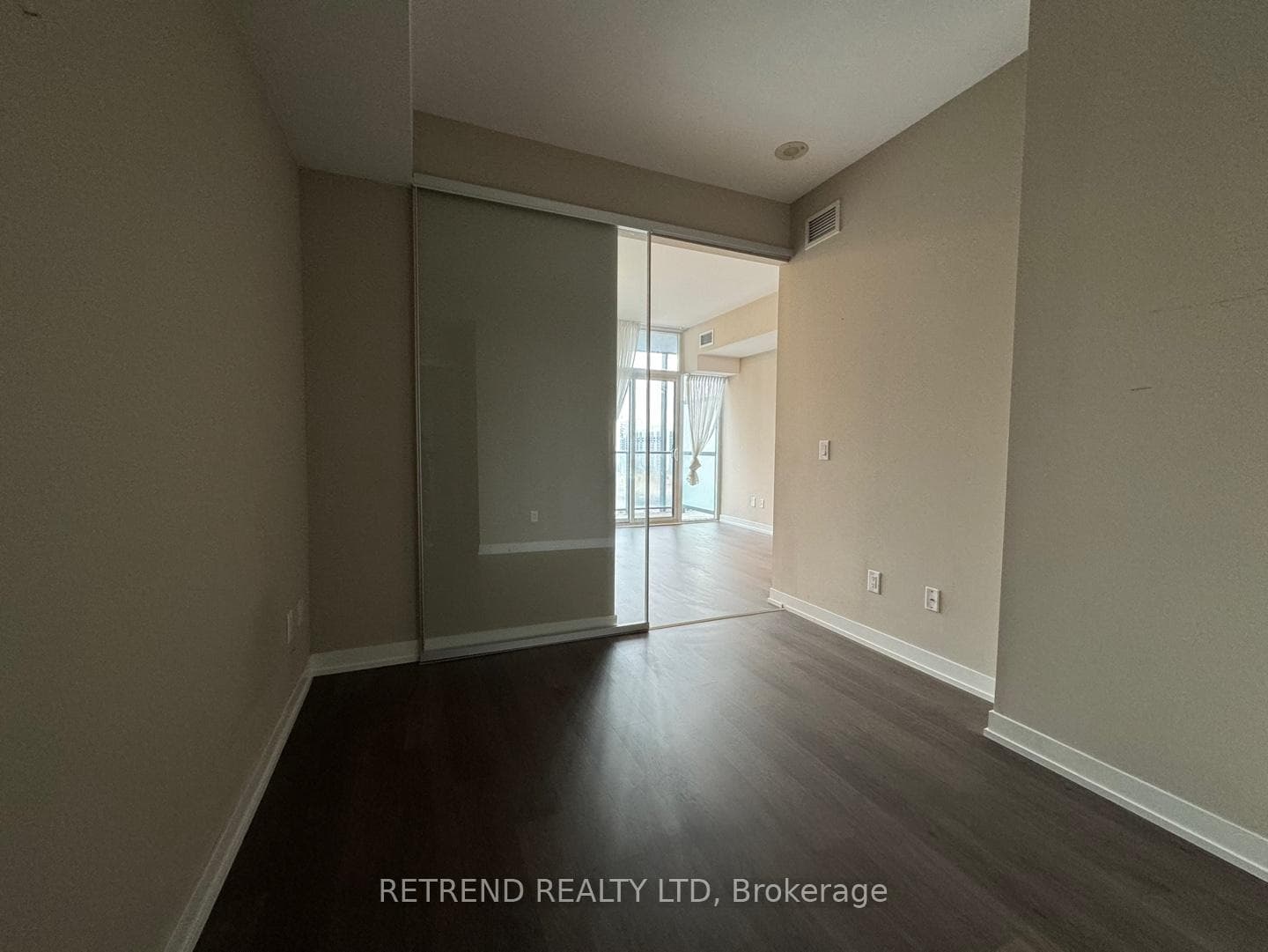 105 George Street Unit 1114 photo 12