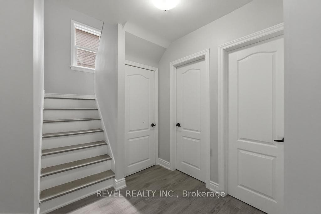 44 Jefferson Avenue photo 31