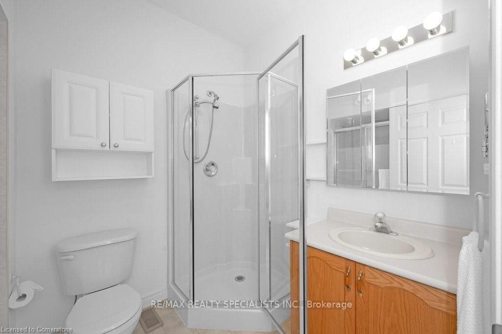 11 TWENTYPLACE Boulevard Unit 28 photo 9