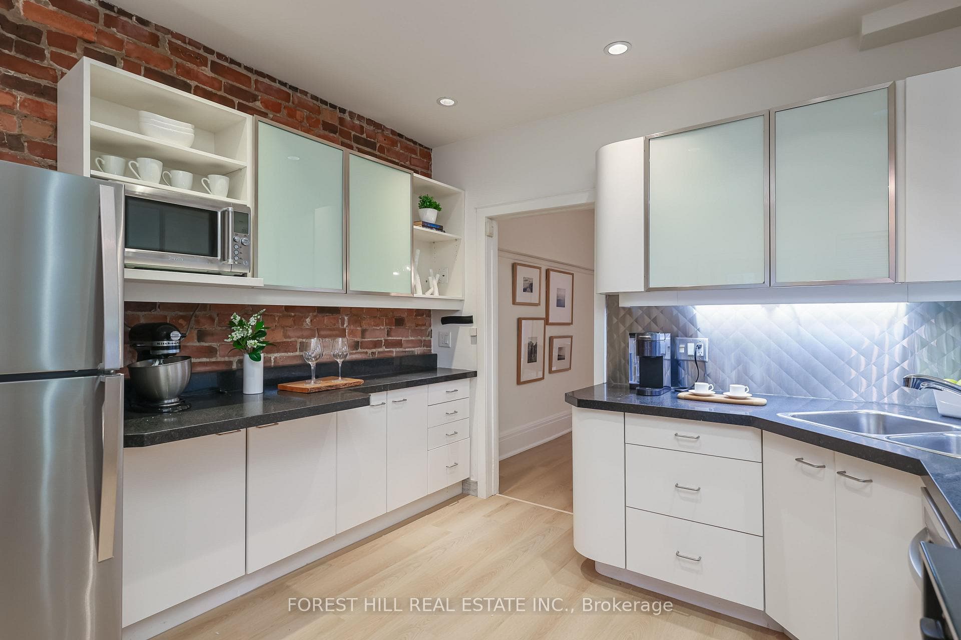 68 Sparkhall Avenue photo 12