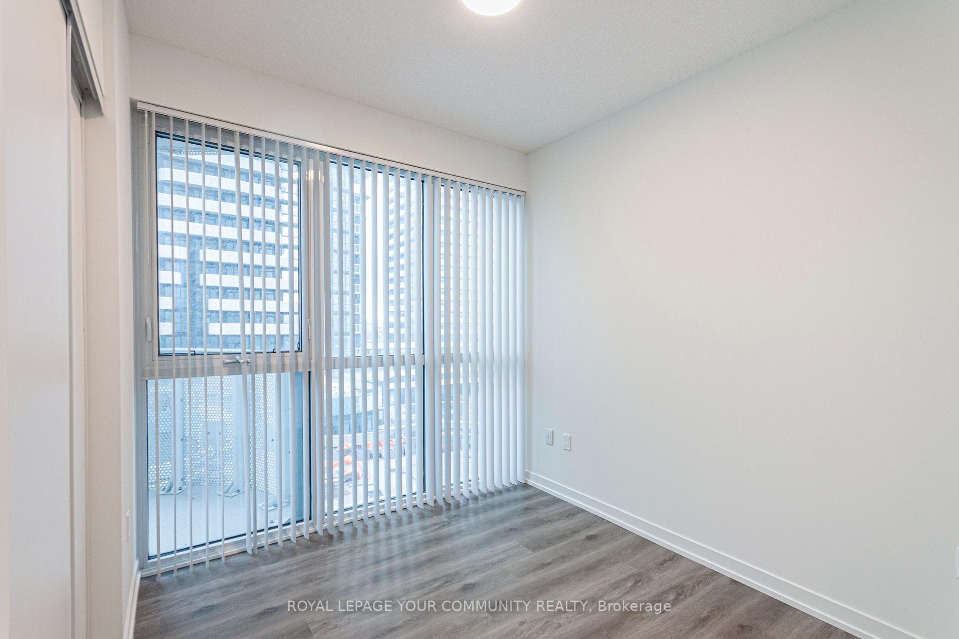 225 Commerce Street Unit 712 photo 21
