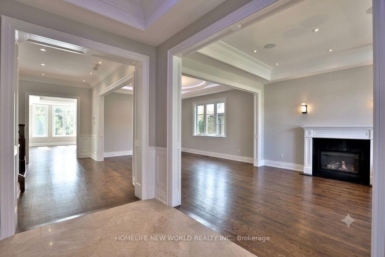 130 Elmwood Avenue photo 3