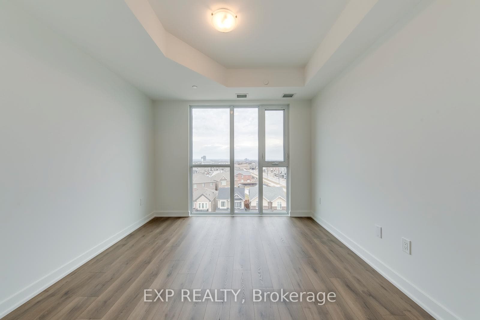 770 Whitlock Avenue Unit 606 photo 20