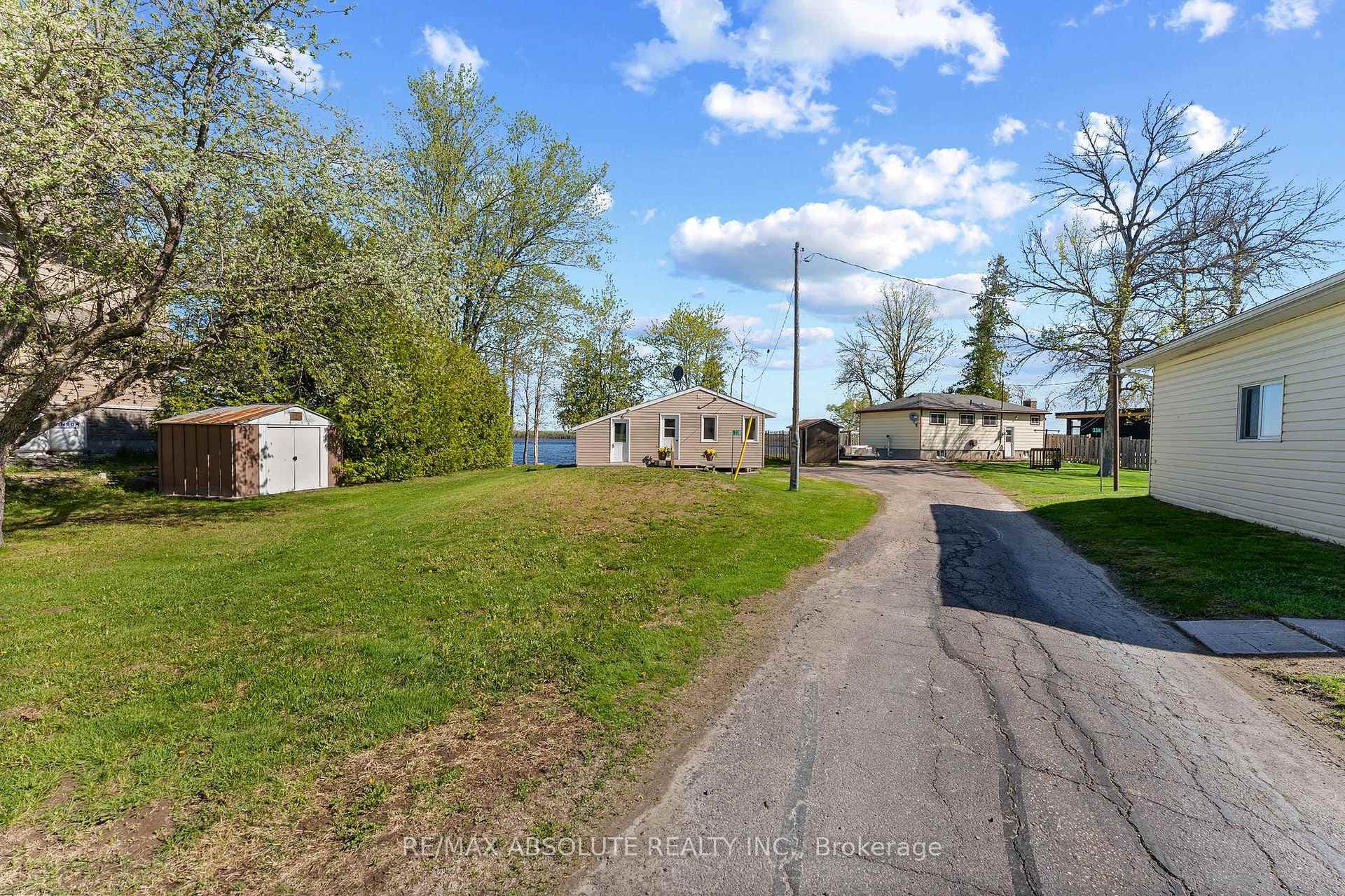 33 B Oakdale Lane photo 29