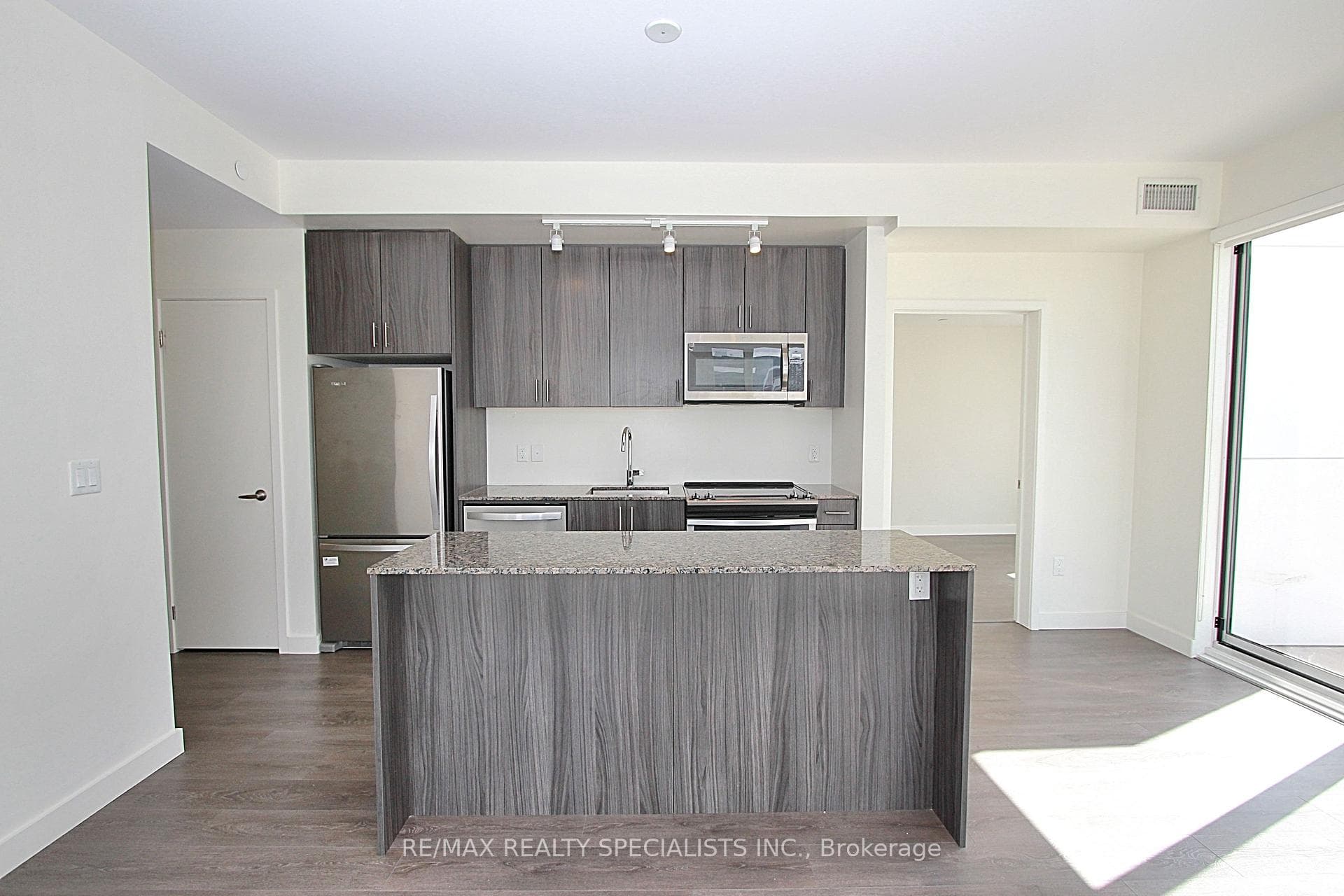 150 Sabina Drive Unit 414 photo 5