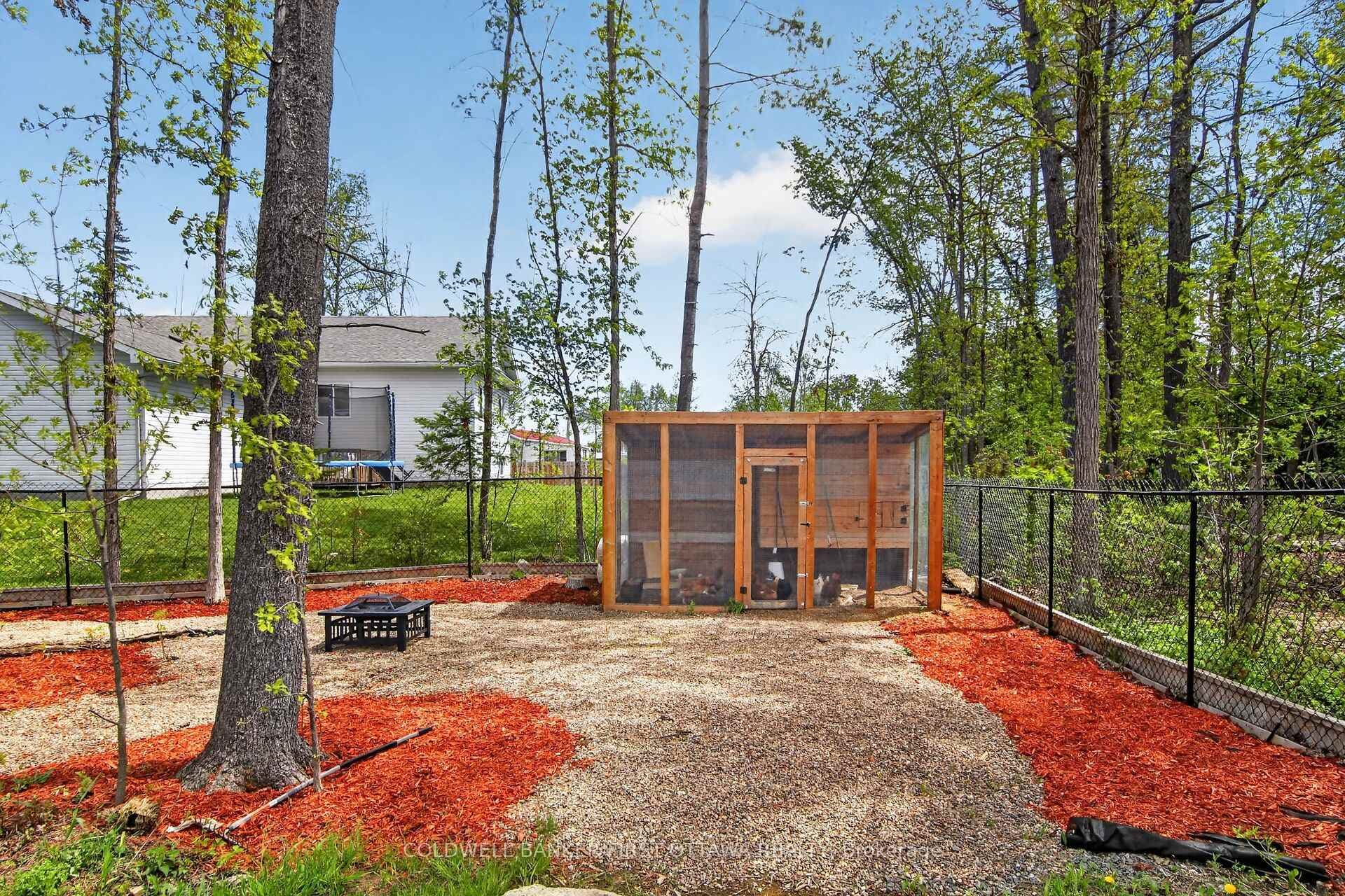 207 Owen Lucas Street photo 45