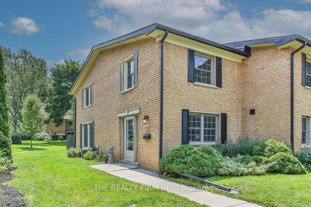 50 Guildwood Walk photo 1