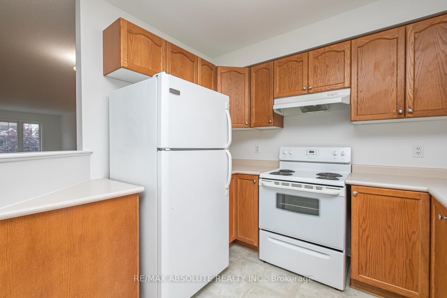 250 Gershwin Private photo 9