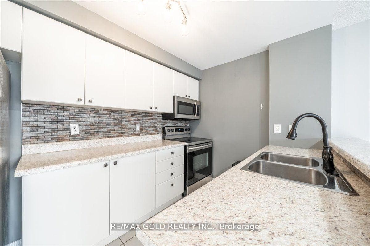 87 Aspen Springs Drive Unit 207 photo 27