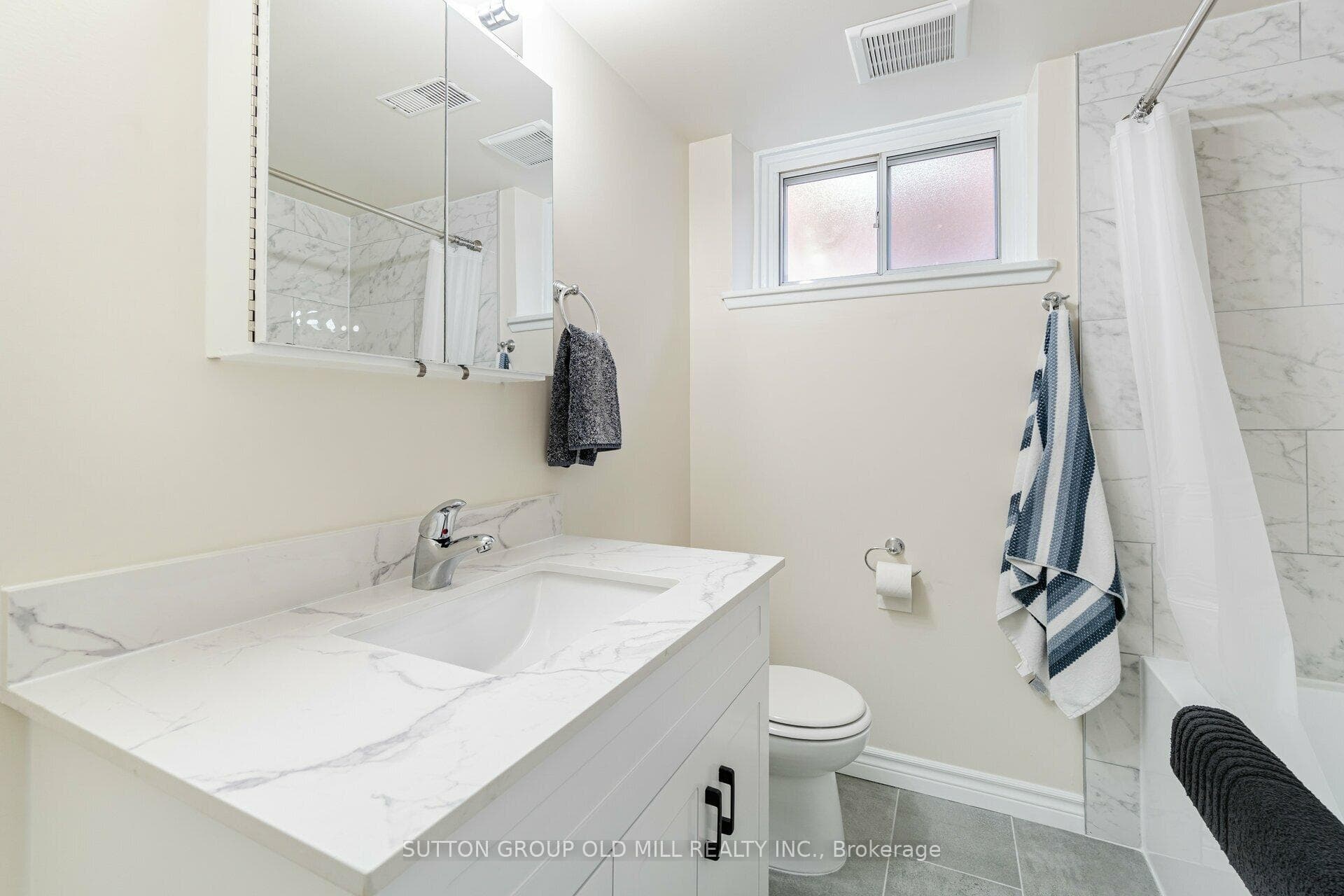 5 Applefield Drive Unit Lower photo 26