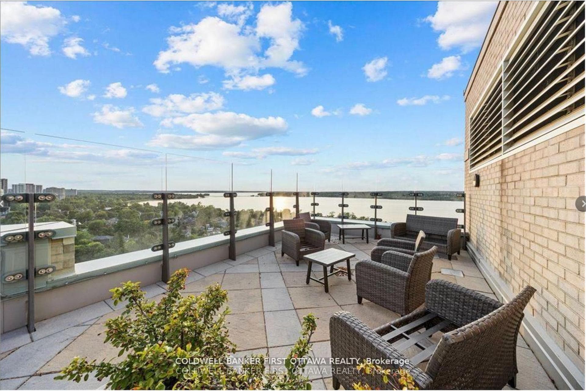 2 Incredible rooftop terraces! Full water views!