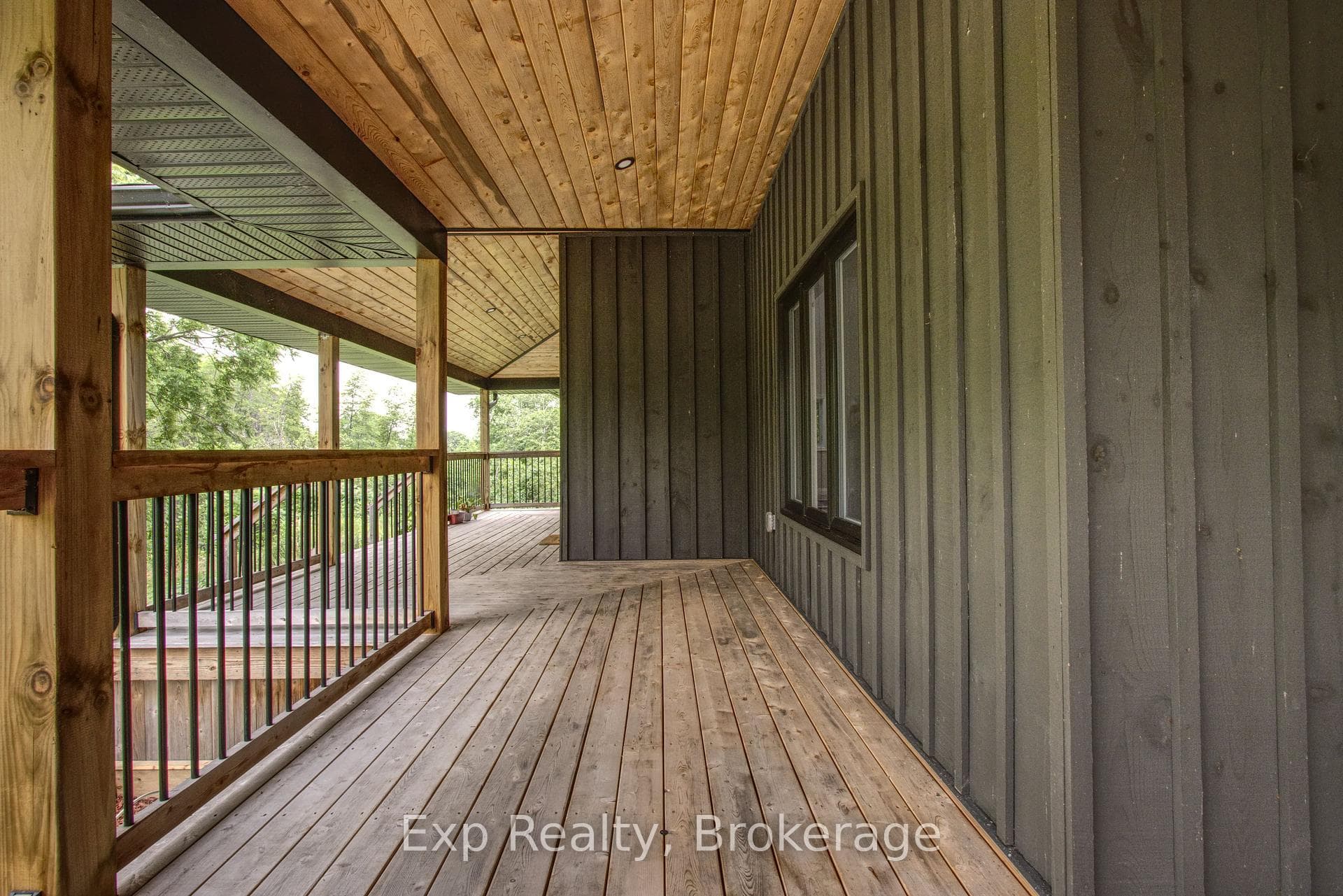 37 Bowen Road photo 3