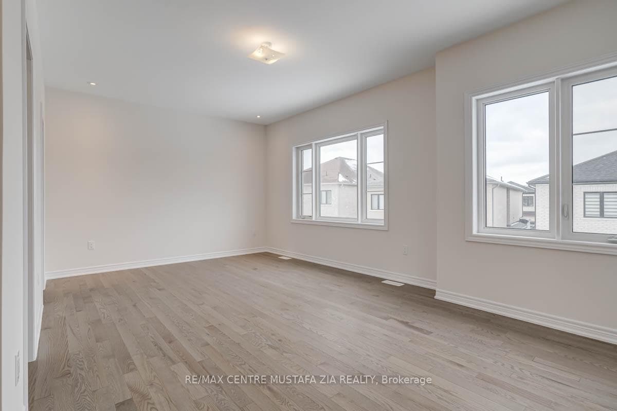 883 Plum Place photo 14
