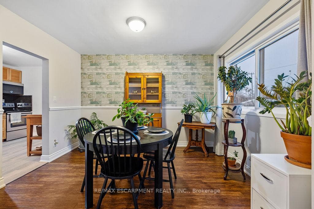 2079 Meadowbrook Road Unit 8 photo 14