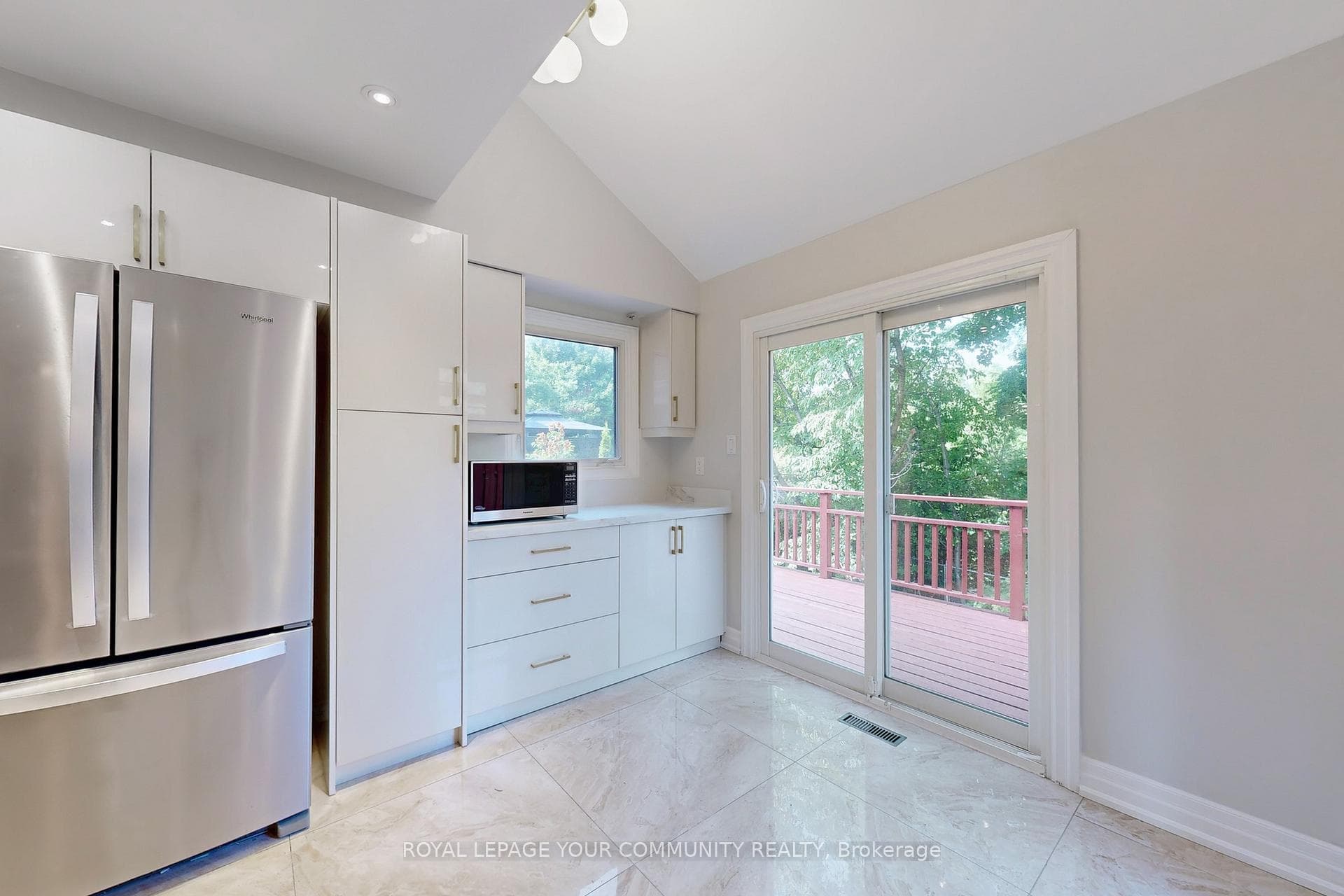 51 Houseman Crescent Unit Main Floor photo 18
