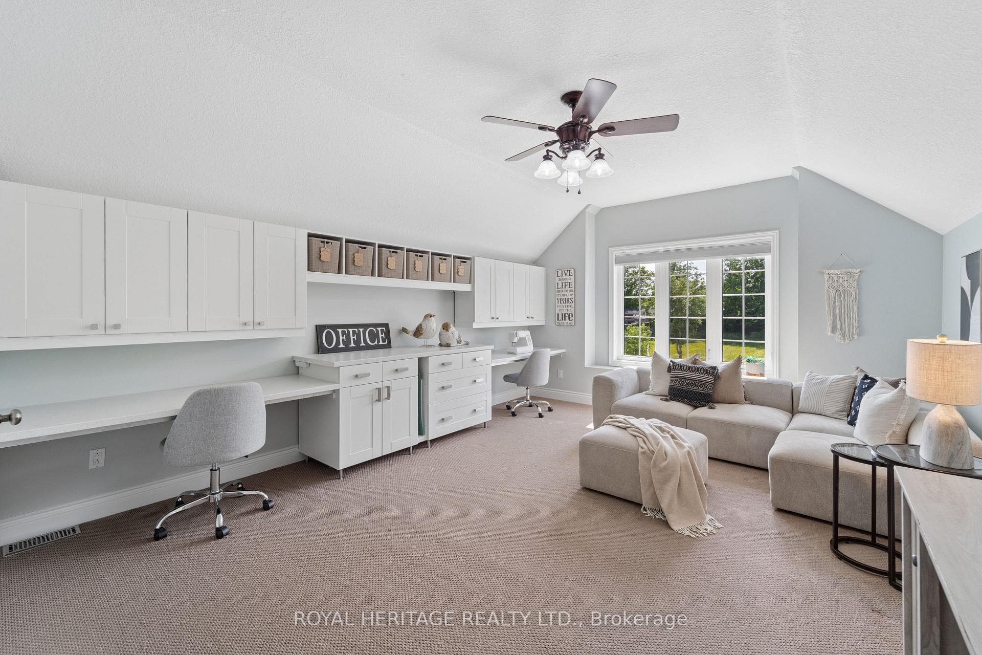 24 Corvinelli Drive photo 17