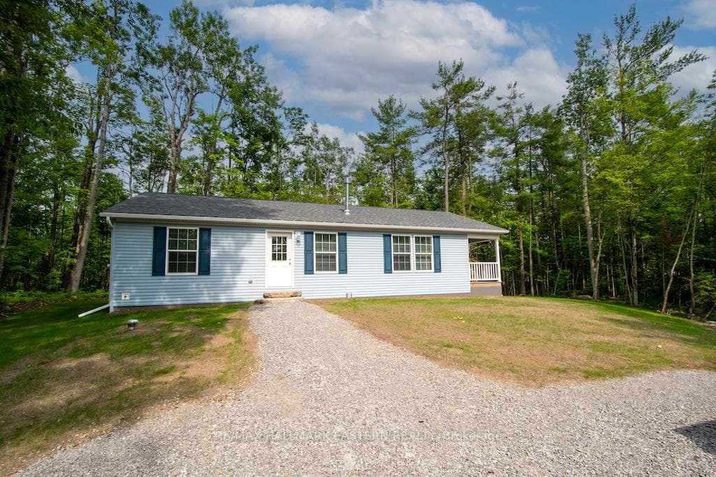 20 Laplante Road photo 32