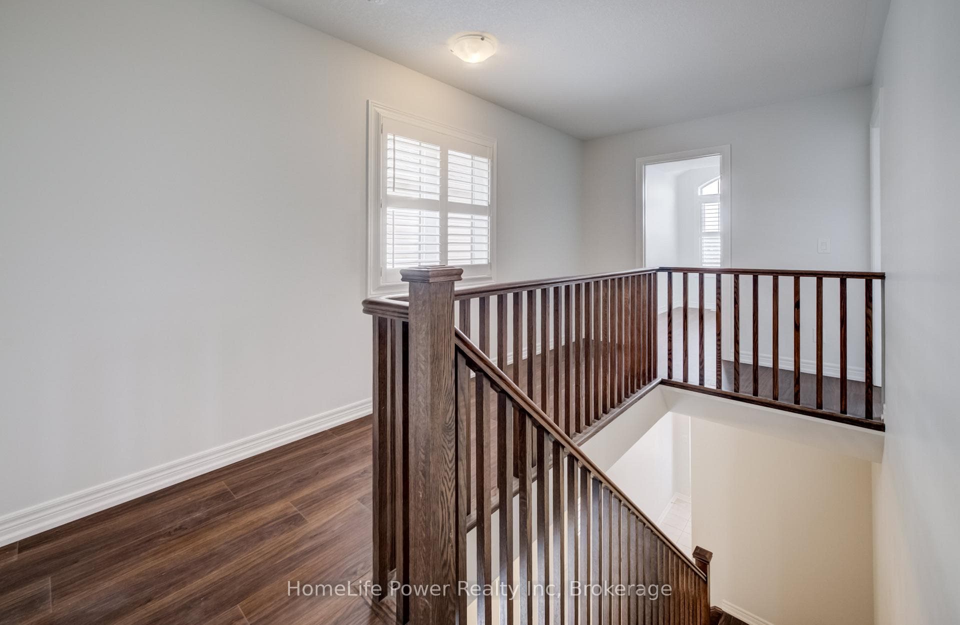 56 Reistwood Drive photo 18