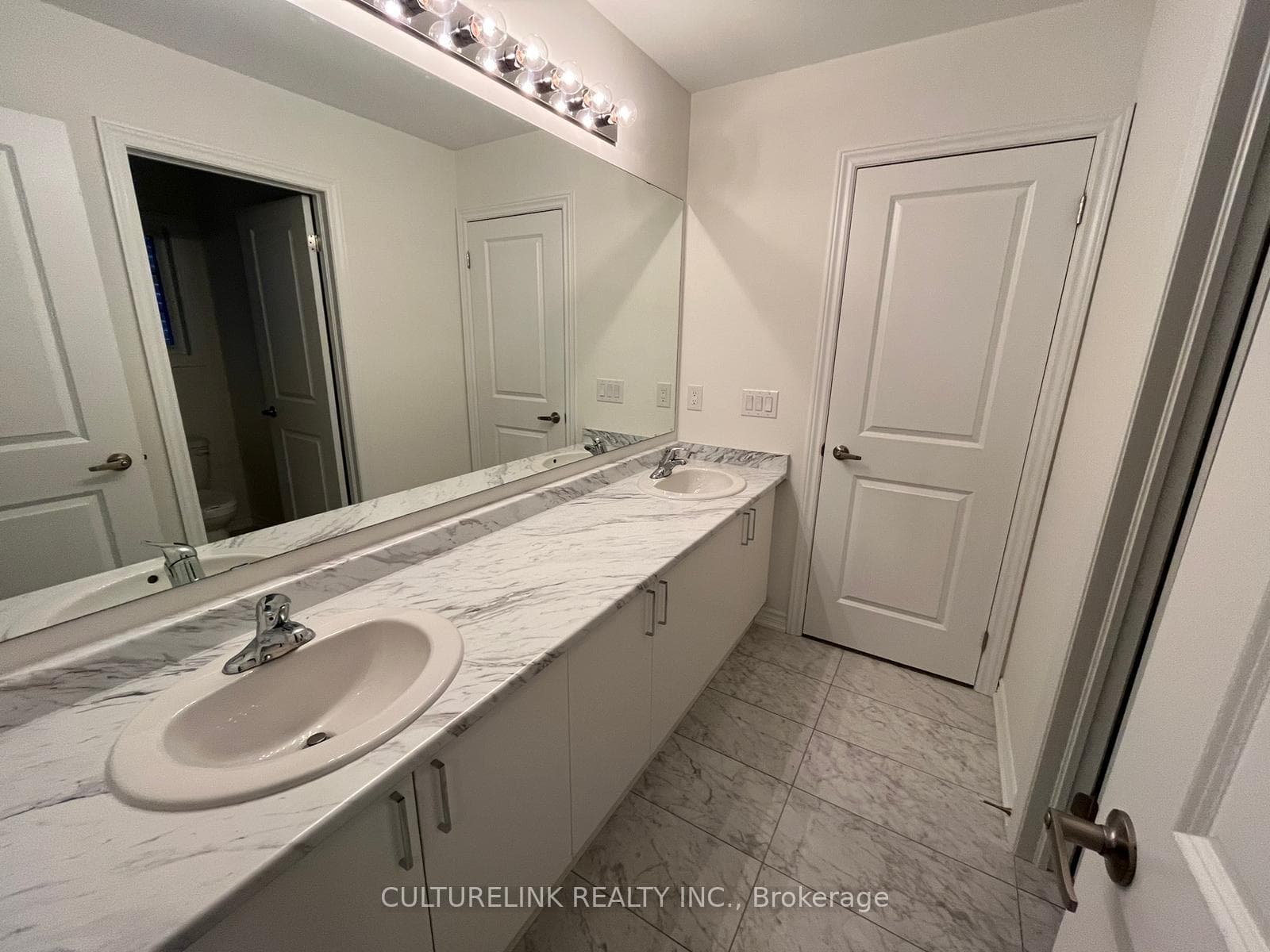 10 Sassafras Road photo 17