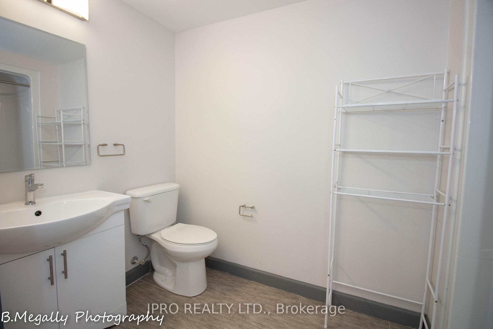 258B Sunview Street Unit 2312 photo 9