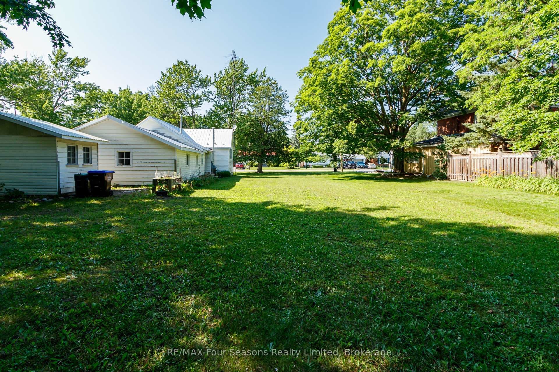 201 Sunnidale Street photo 28