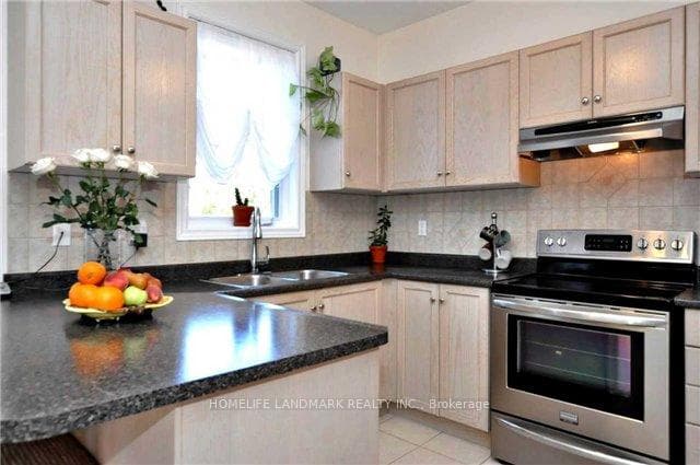 92 Longwood Avenue photo 11