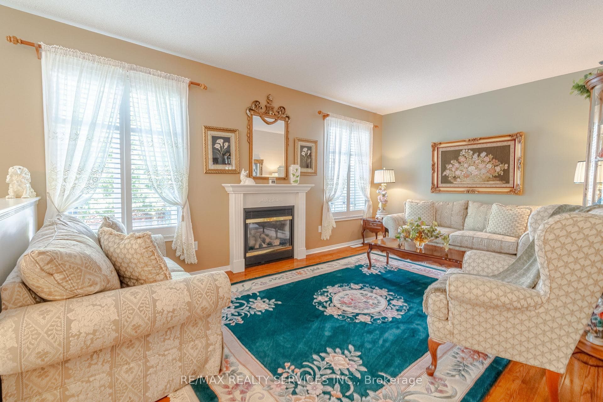 53 Loughlin Hill Crescent photo 8