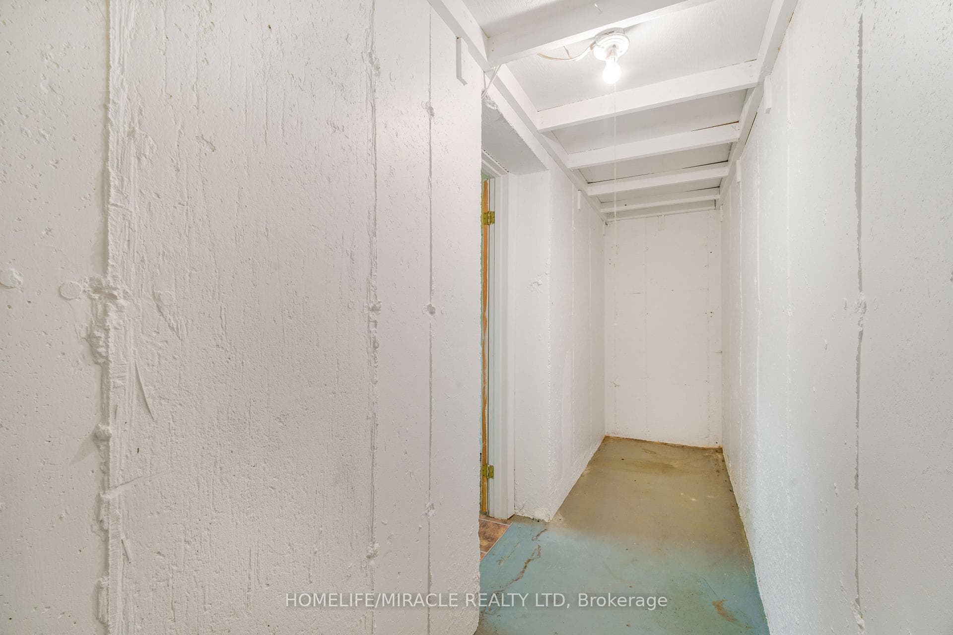 23 Millpond Place photo 42