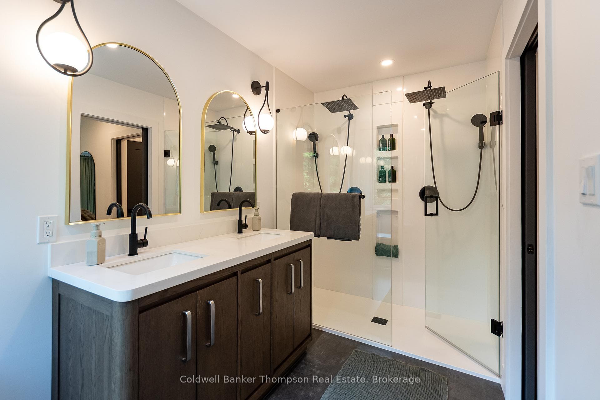Primary Ensuite