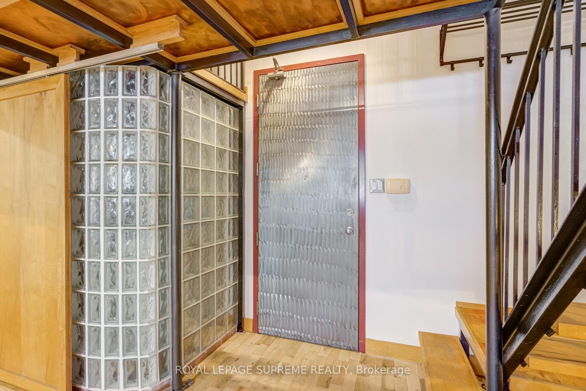 371 Wallace Avenue Unit 10 photo 7