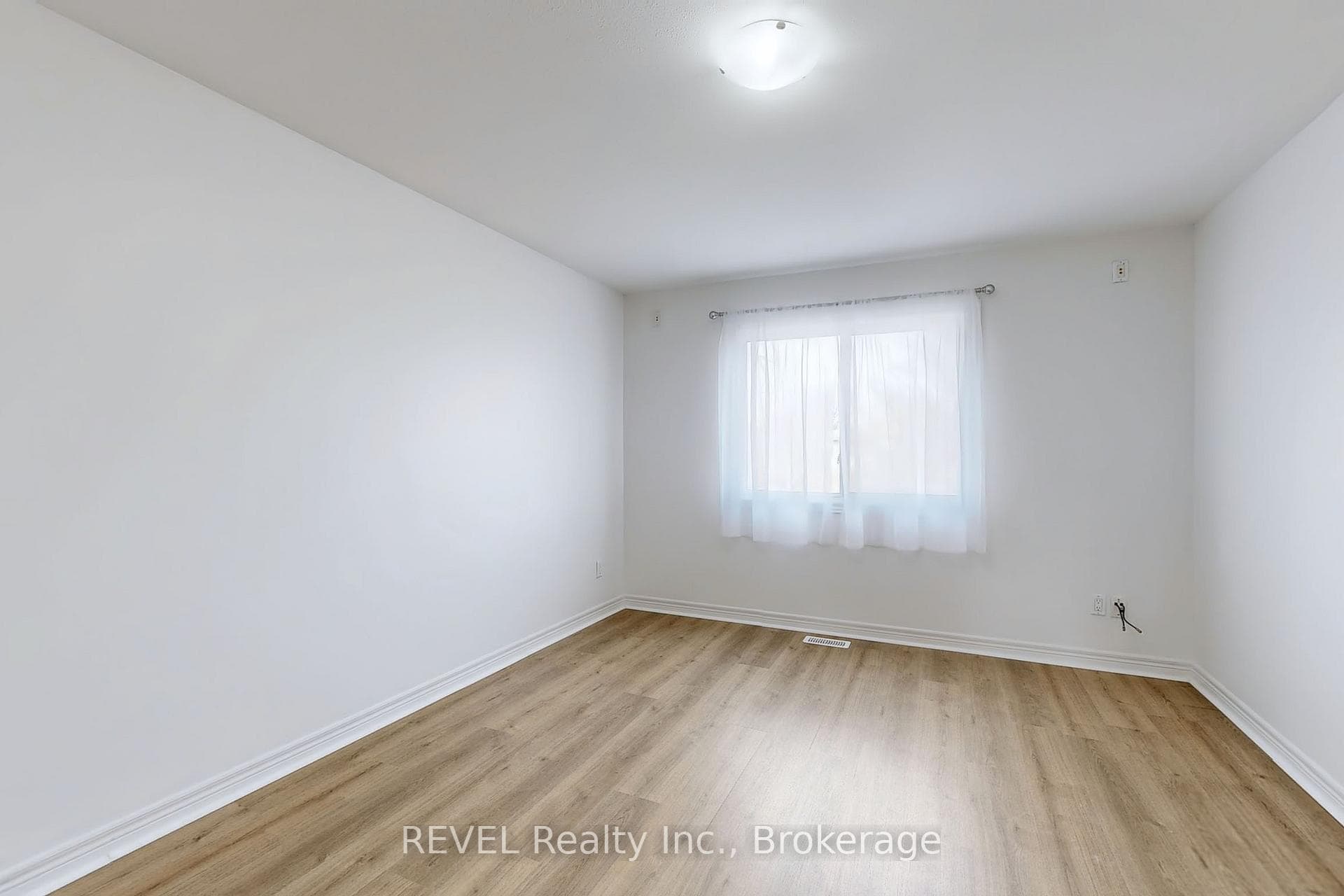 151 McBride Avenue photo 17