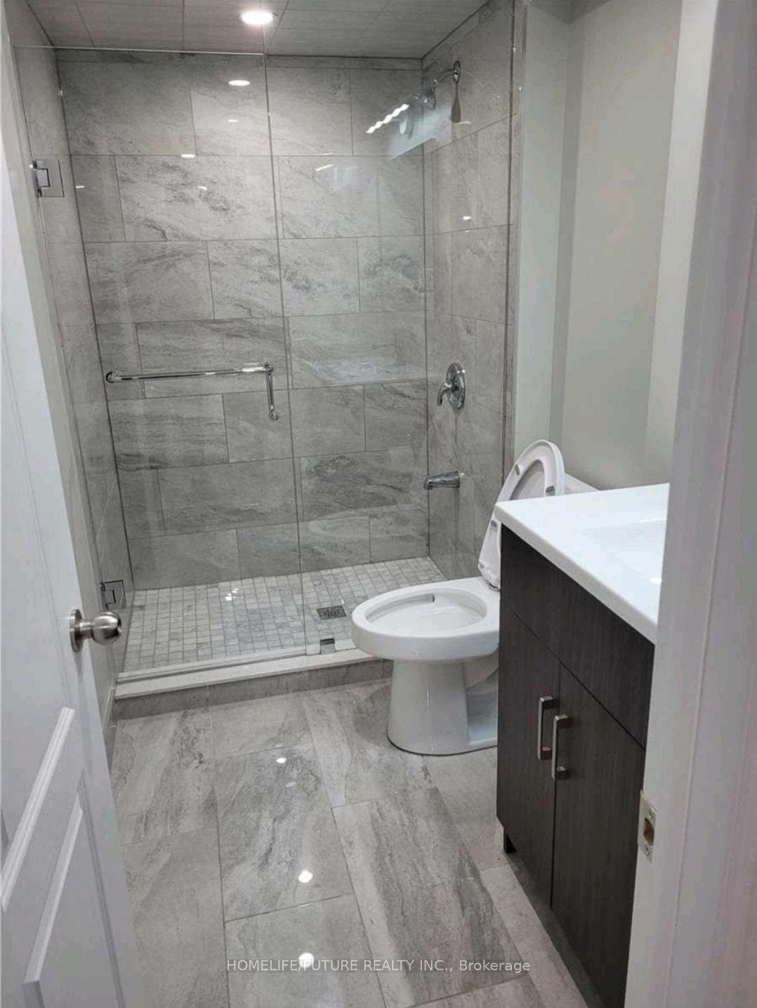 2766 Donald Cousens Parkway Unit Bsmt photo 10