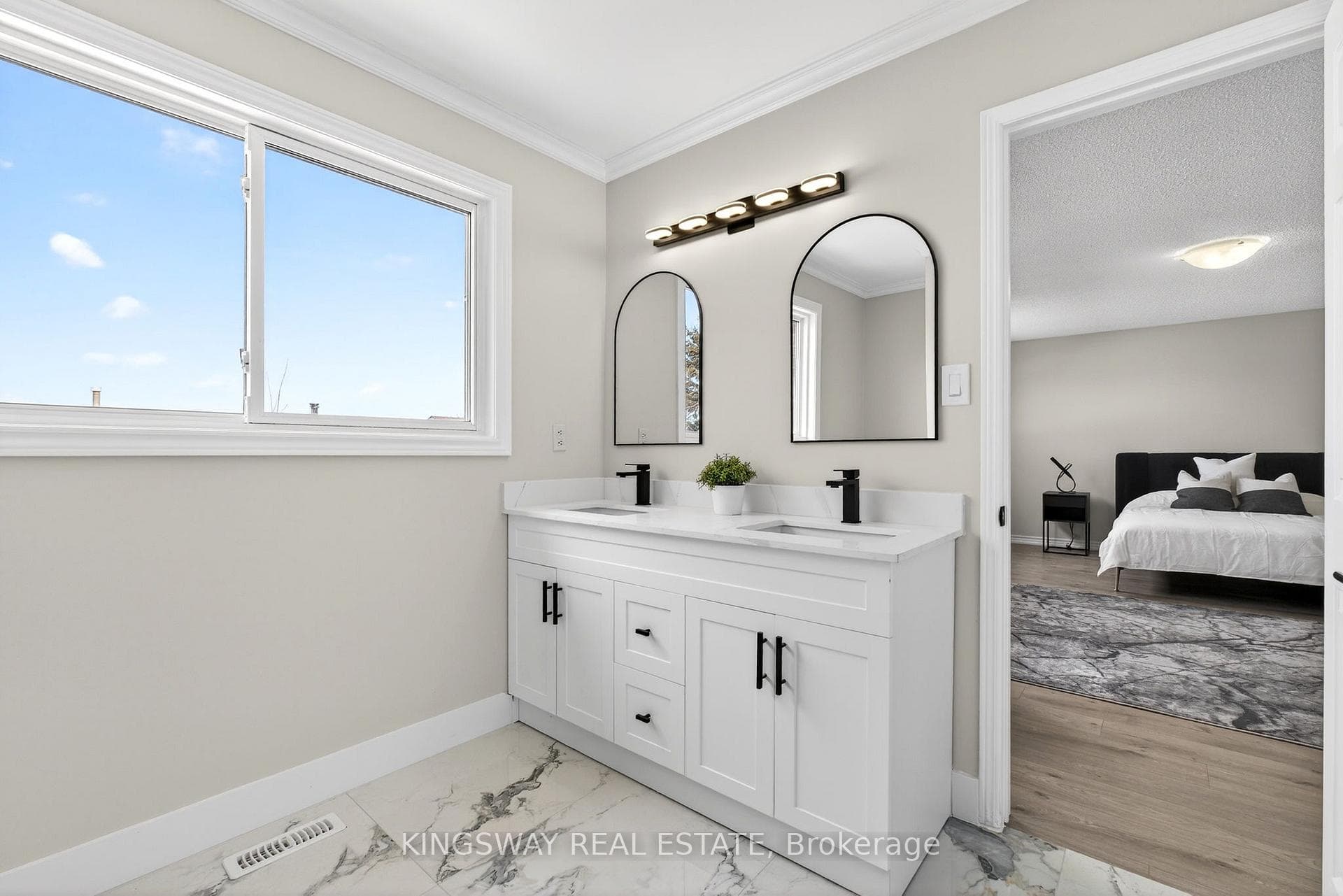 325 Salisbury Lane photo 22