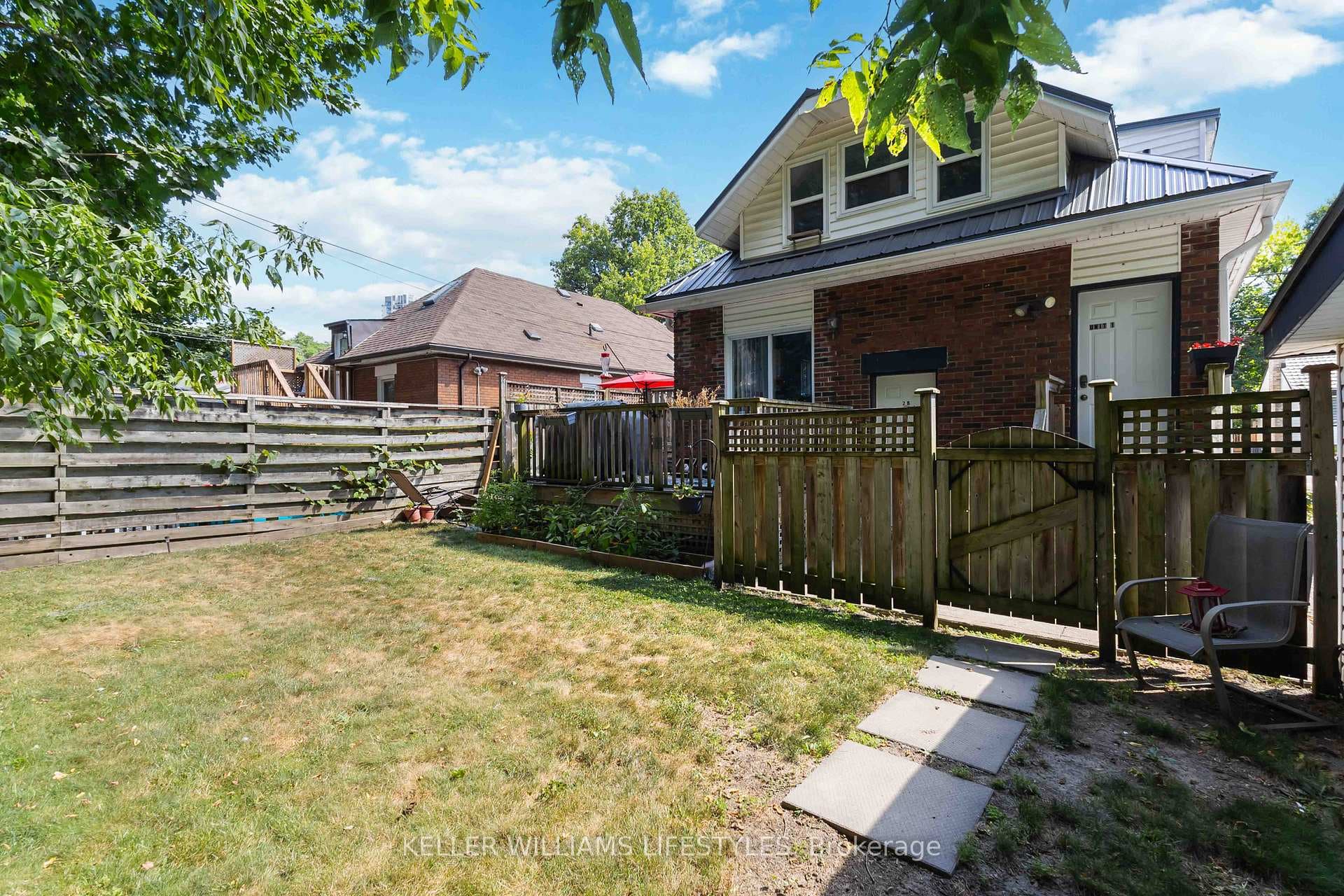 7 Cummings Avenue Unit Lower photo 28